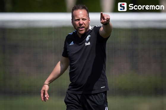 손흥민 뛰는 LAFC, 새 사령탑에 '수석 코치 출신' 도스 산토스 감독 선임